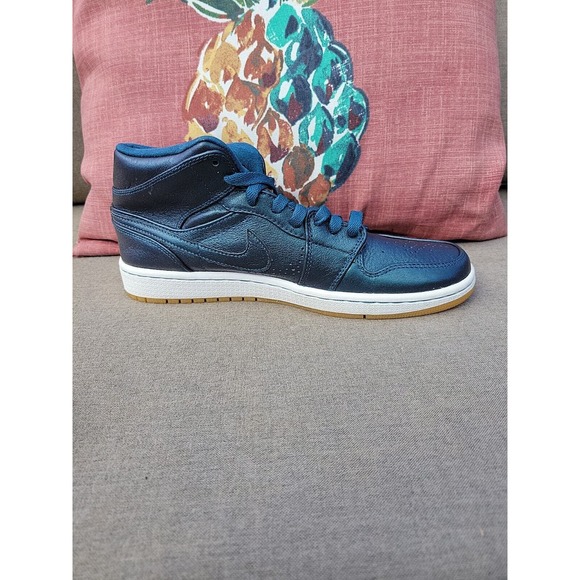 Nike Air Jordan 1 Mid Men\'s Shoes Size 8 ( 629151-404 ) anti gravity machines main image 6